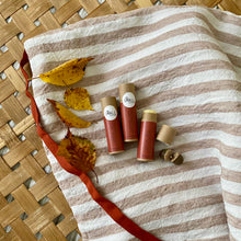 Load image into Gallery viewer, Thread Wax, Winterlude